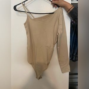 One shoulder nude long sleeve bodysuit